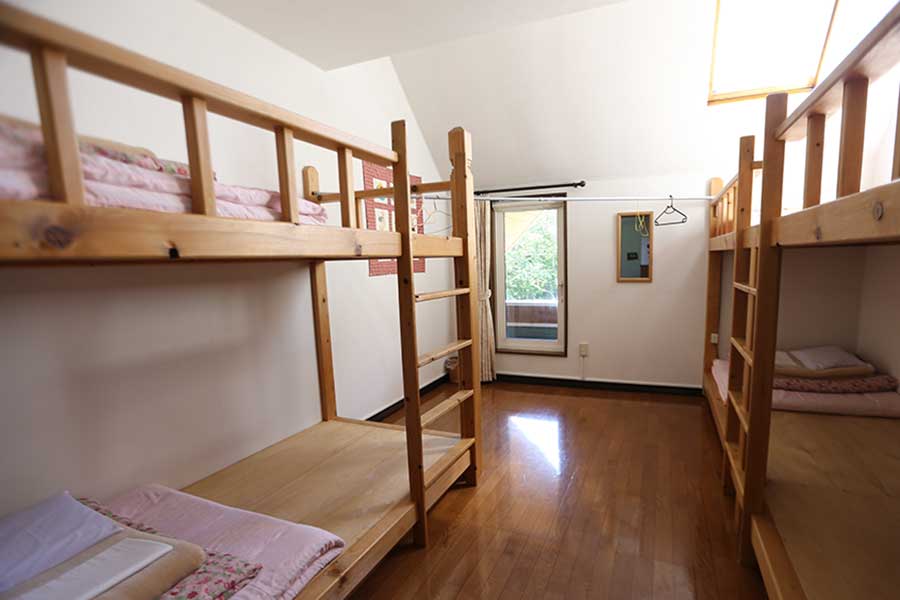ベッドがある部屋の一例