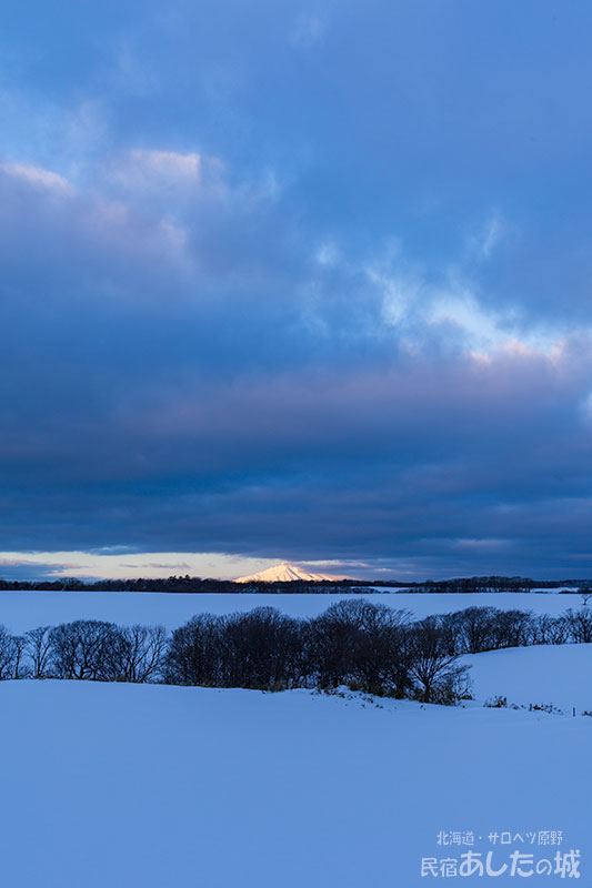 雲の隙間から初利尻03